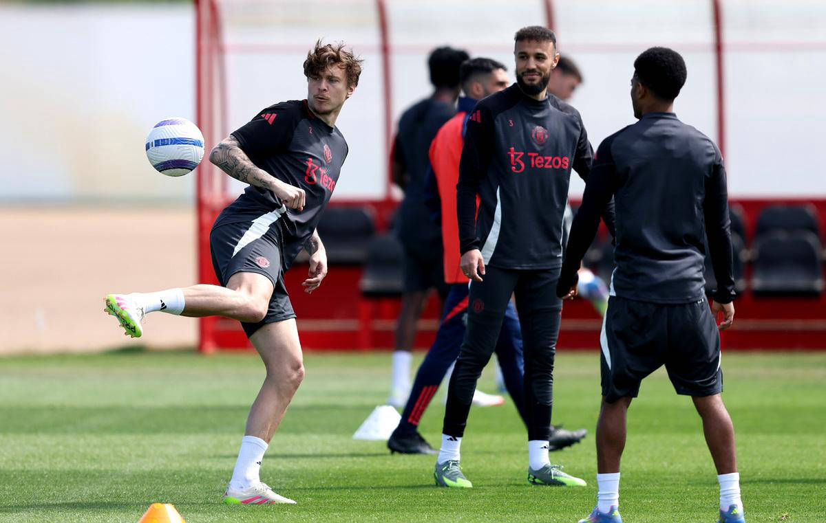 关于曼联不敌阿斯顿维拉,客场-负于对手的信息 关于曼联不敌阿斯顿维拉,客场-负于对手的信息