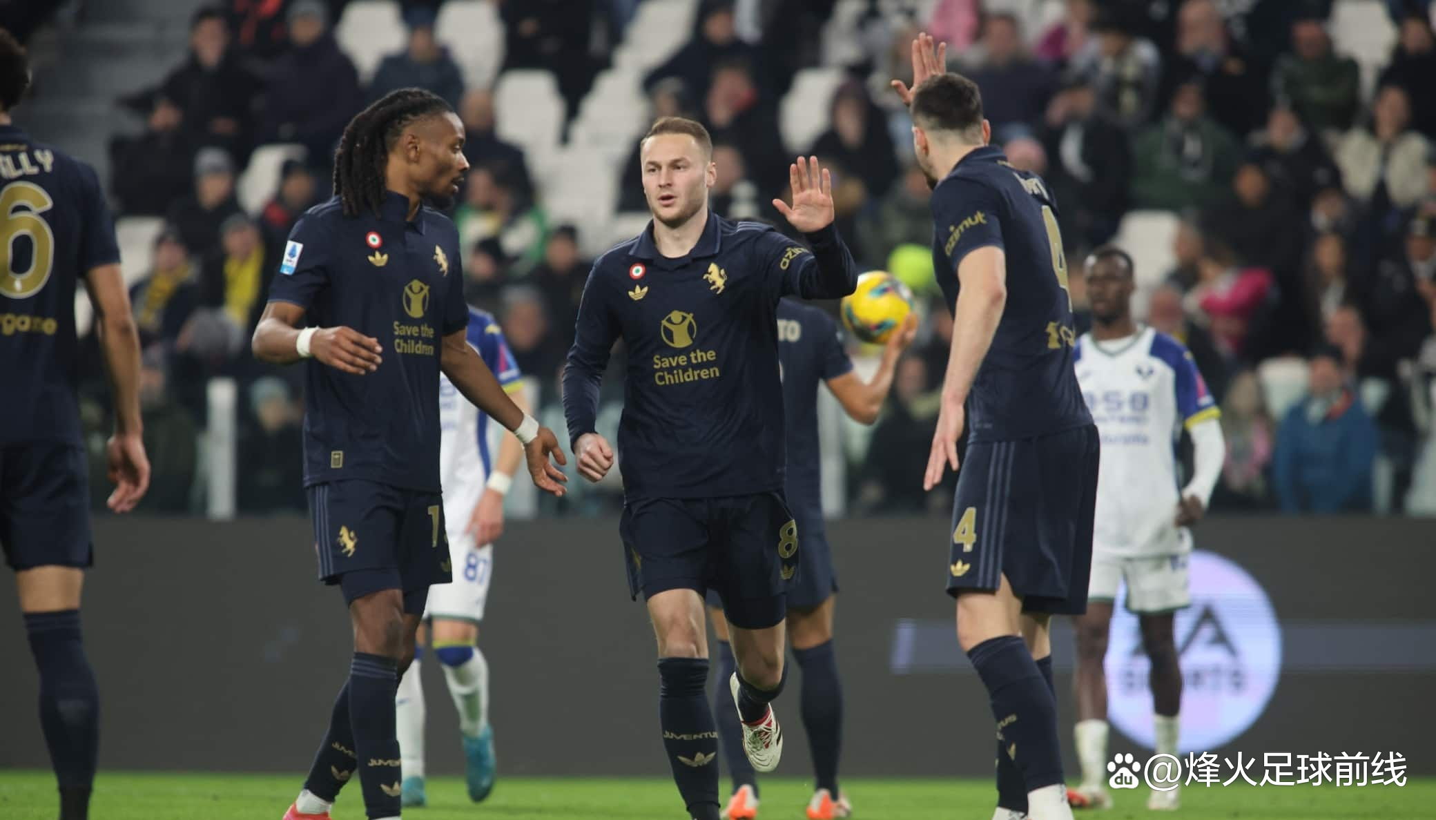 爱游戏官方入口-包含尤文图斯豪取八连胜，欧冠冠军热度攀升的词条