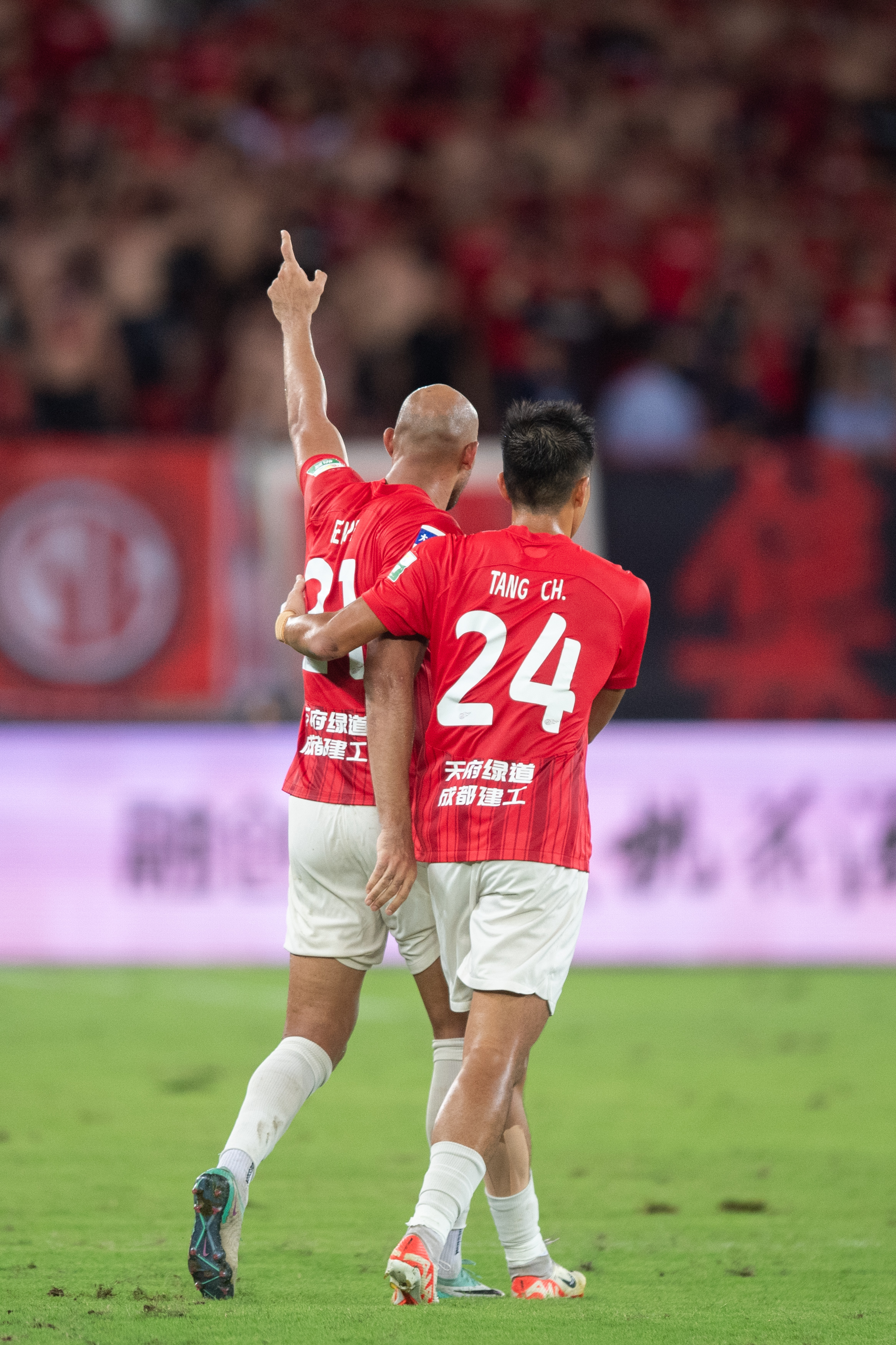 包含中超球队实力强大,赛事精彩纷呈的词条 包含中超球队实力强大,赛事精彩纷呈的词条