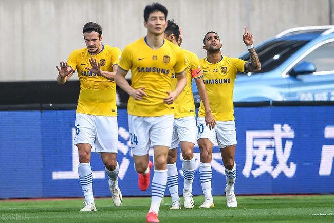 爱游戏app-苏宁客场大胜华夏幸福，豪取三分