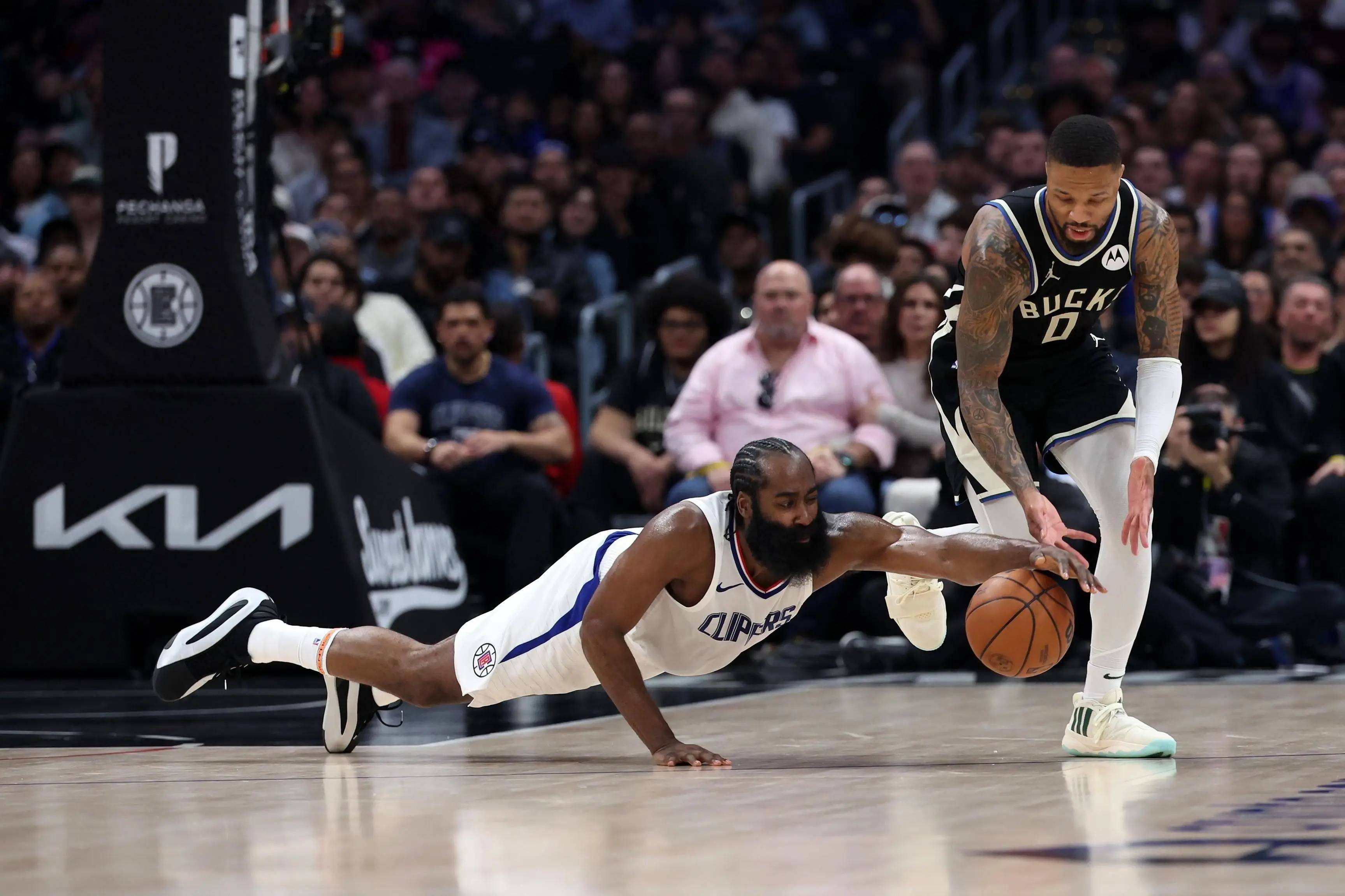 快船防守端表现出色,力保不败金身的简单介绍 快船防守端表现出色,力保不败金身的简单介绍