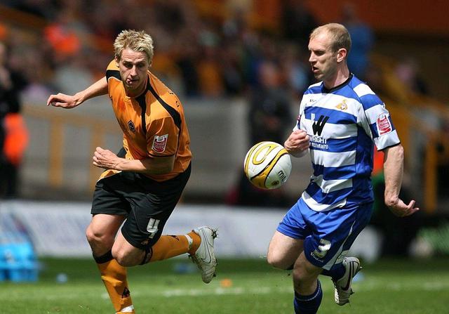 爱游戏-布里斯托城后防线被连轰，主帅倍感头疼