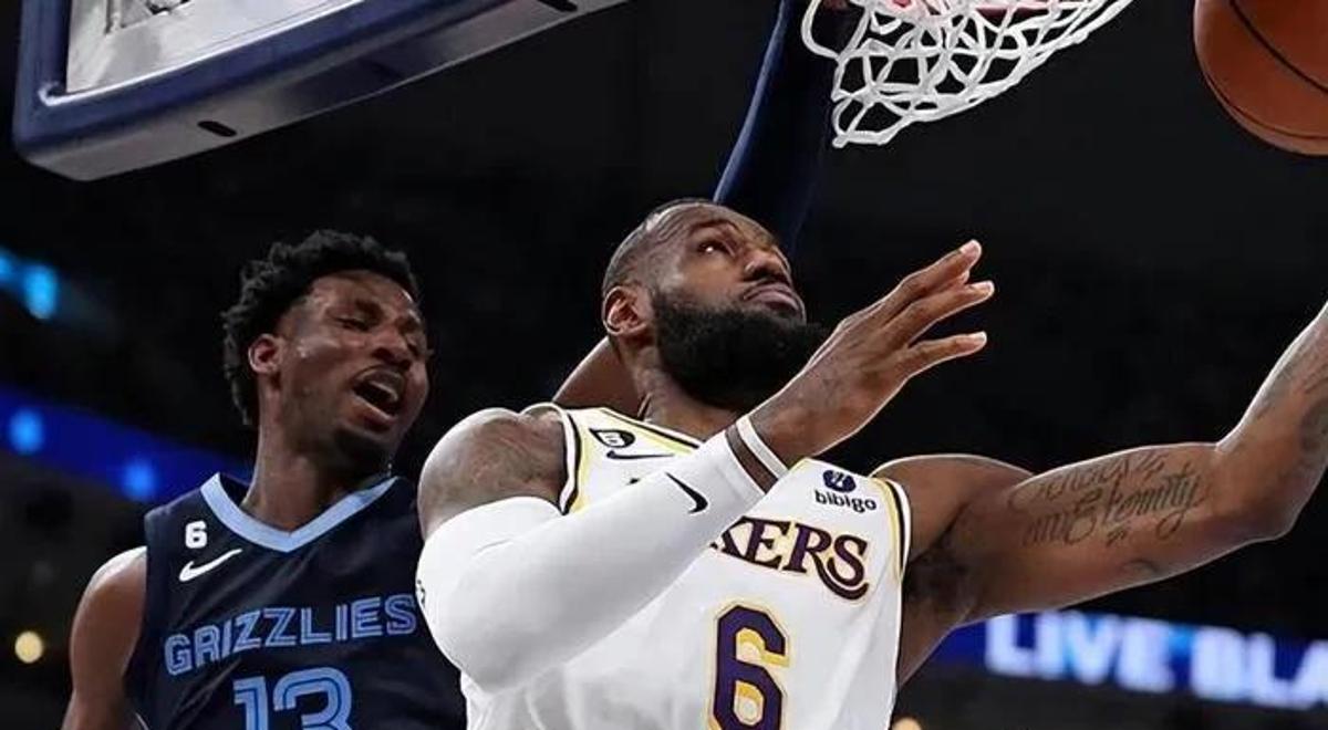 爱游戏官方入口-湖人逆转灰熊，詹皇关键时刻发挥稳定