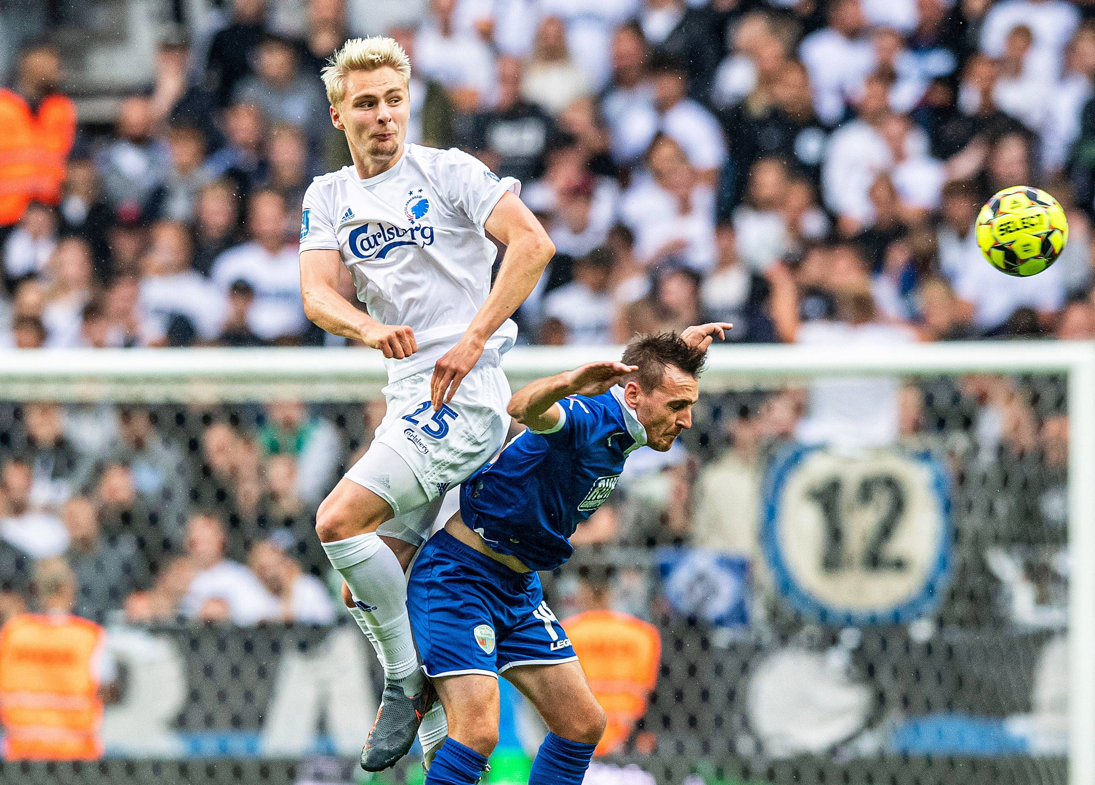 雷根斯堡球员表现出色,助球队取胜 雷根斯堡球员表现出色,助球队取胜