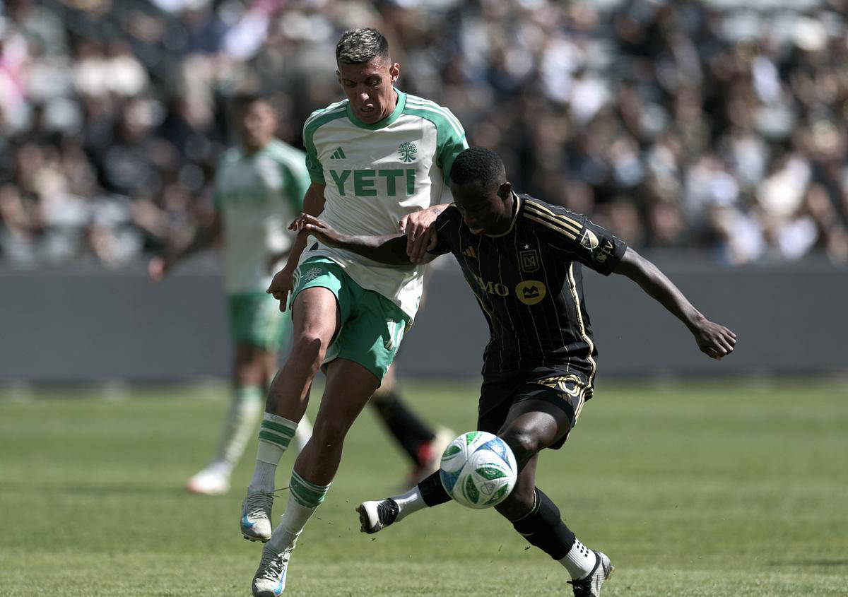 关于苦战分钟，热那亚反超对手获得胜利的信息