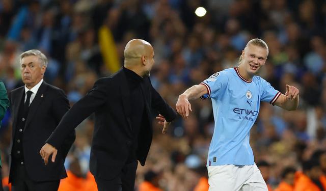 曼城大将斯特林受伤缺席欧洲杯比赛,球迷纷纷送上祝福的简单介绍 曼城大将斯特林受伤缺席欧洲杯比赛,球迷纷纷送上祝福的简单介绍