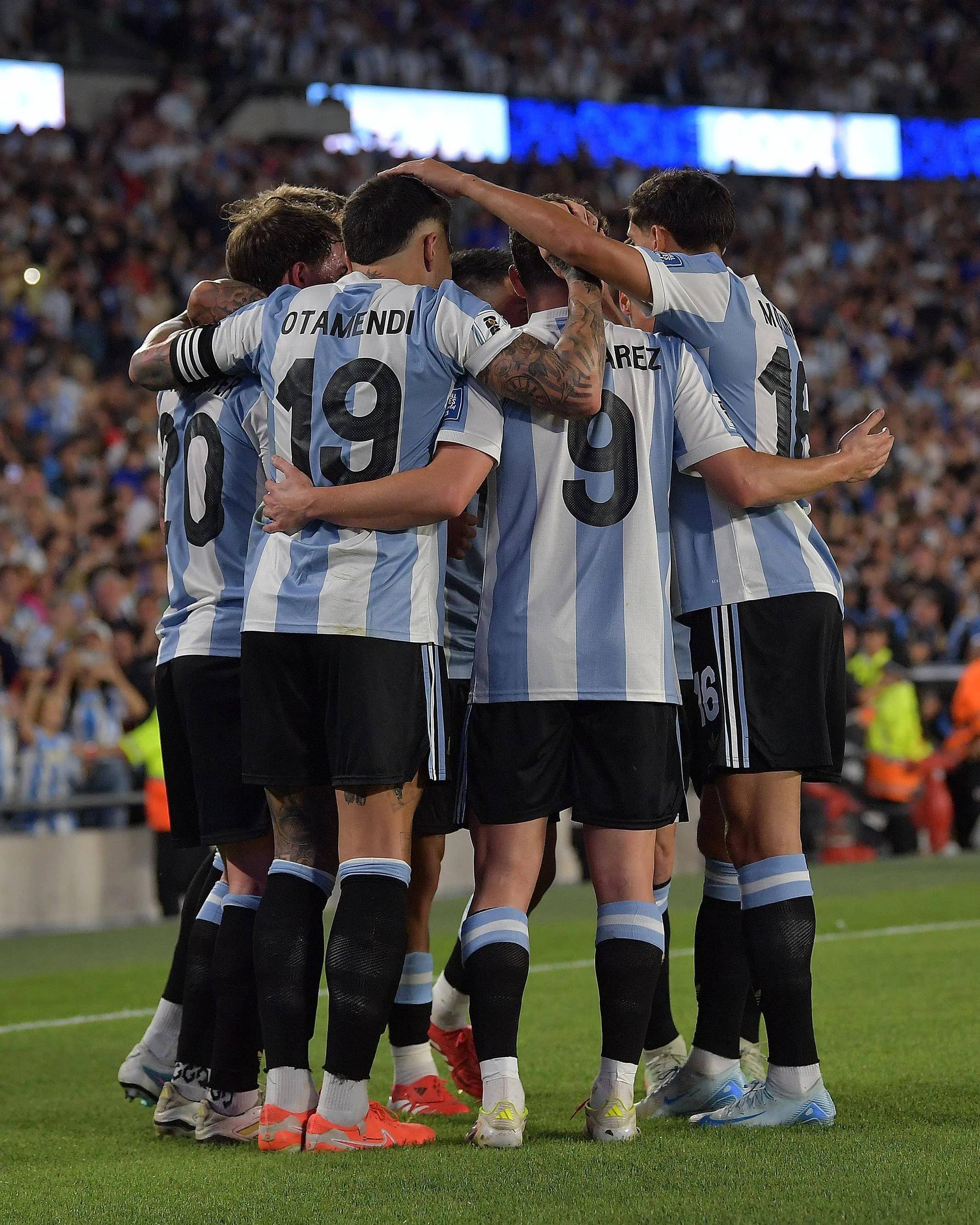 阿根廷篮球联赛比分紧张激烈 阿根廷篮球联赛比分紧张激烈