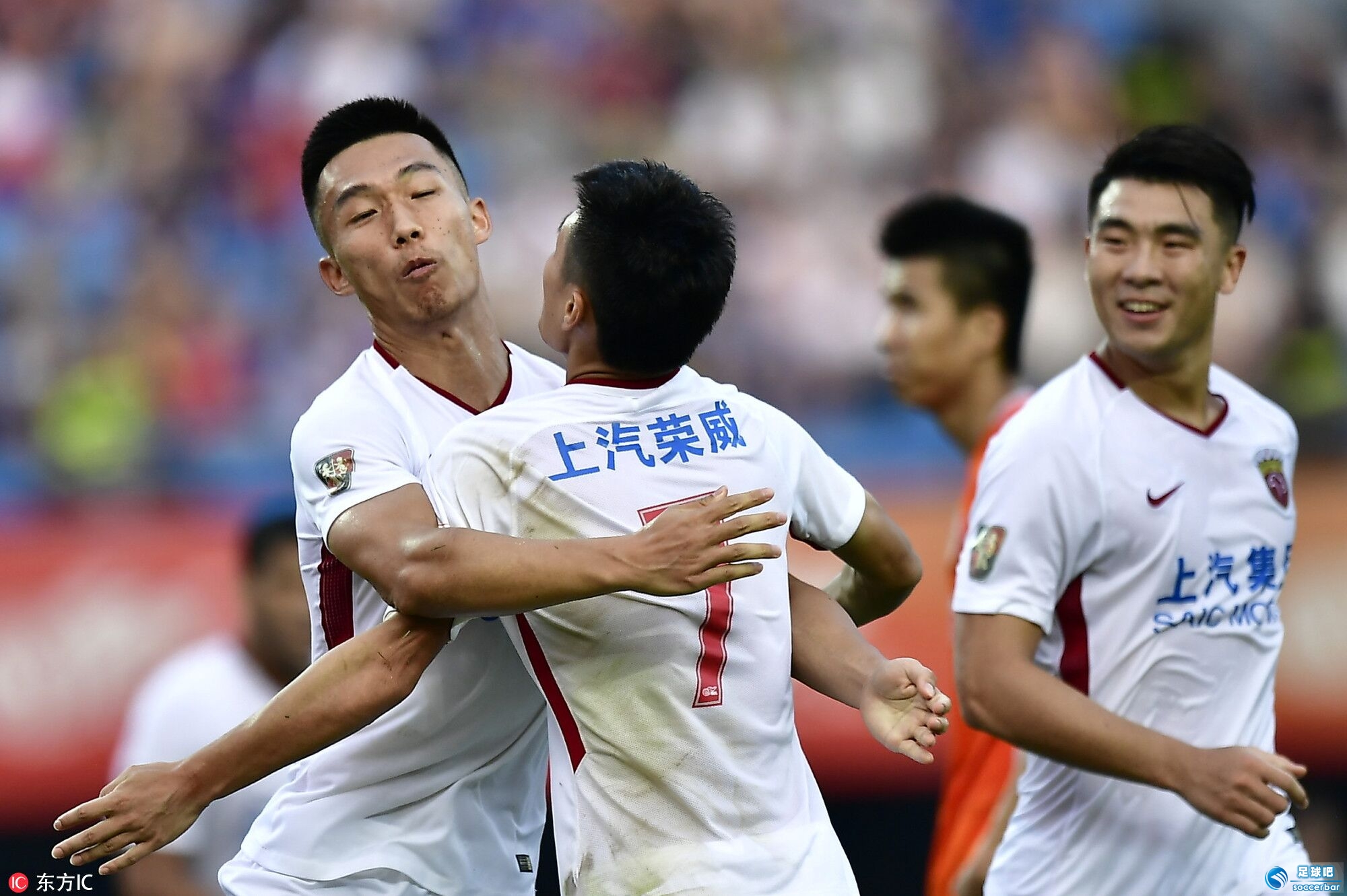 包含上港客场连平,积分暂居第三的词条 包含上港客场连平,积分暂居第三的词条